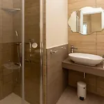 Bed & Breakfast Twins House 4*
