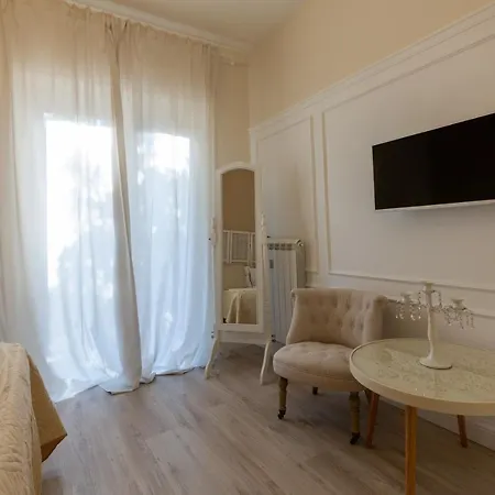 Twins House Sorrent