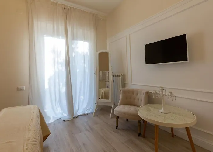 Twins House Sorrento