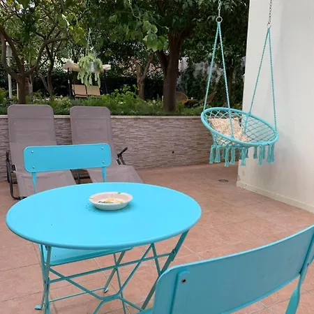 Bed & Breakfast Twins House 4*