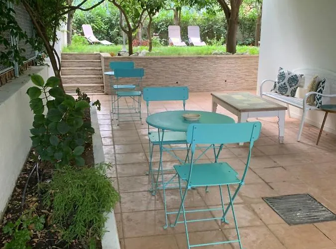 Twins House Bed and Breakfast