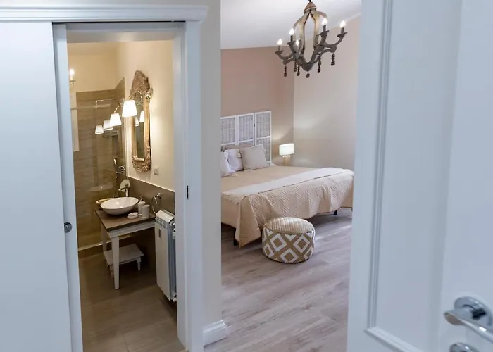 Bed & Breakfast Twins House