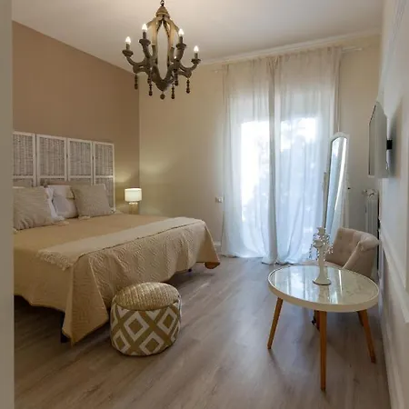 Bed and breakfast Twins House