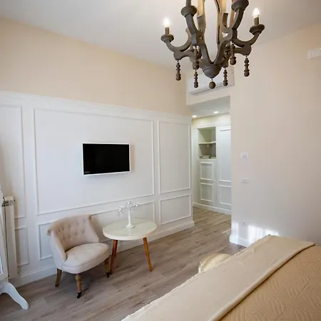 Bed and breakfast Twins House