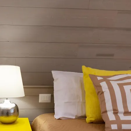 Bed & Breakfast Twins House