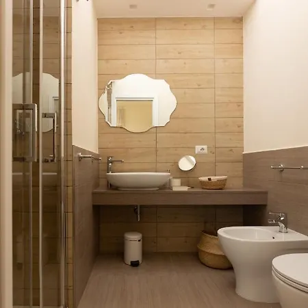 Twins House Bed and breakfast 4*