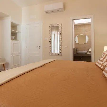 Twins House 4* Sorrento