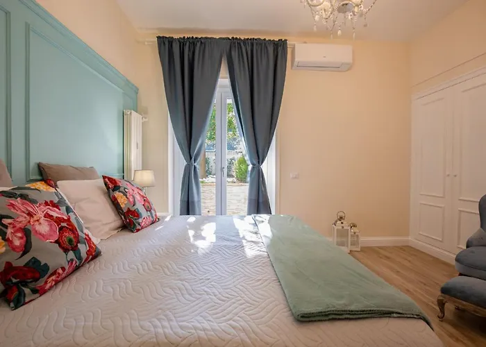 Twins House Bed & Breakfast